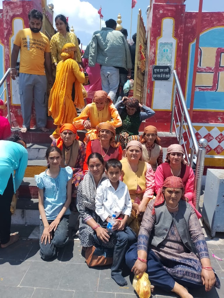 Shikari Devi Stairs